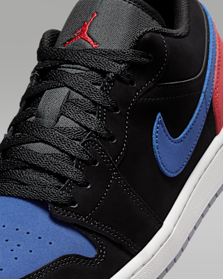 Air Jordan 1 Low Erkek Ayakkabısı. Nike TR